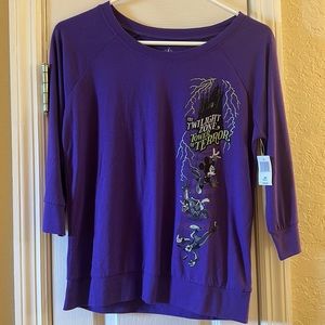 Women’s Disney small top